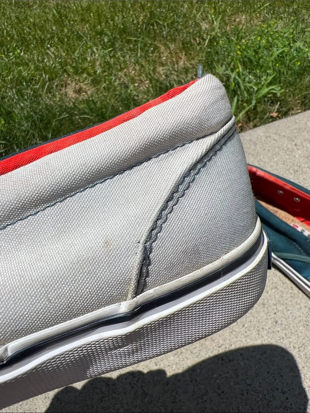 Sperry Topsider Jaws Graphic Slip-On Boat Shoe Sneakers Men’s Size 9M